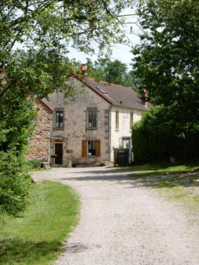 Гостиница Hotel Camping Sur Yonne  Эпири